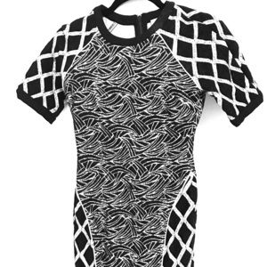 NWT Elizabeth and James black and white dress